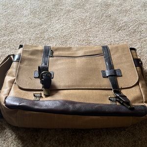Like new laptop bag tan